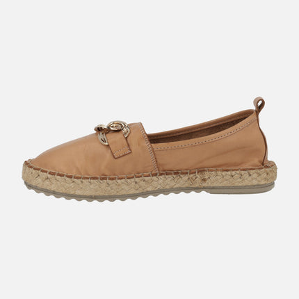 Closed leather espadrilles with chain ornament