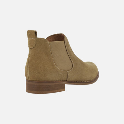 Camel suede Chelsea boots for women