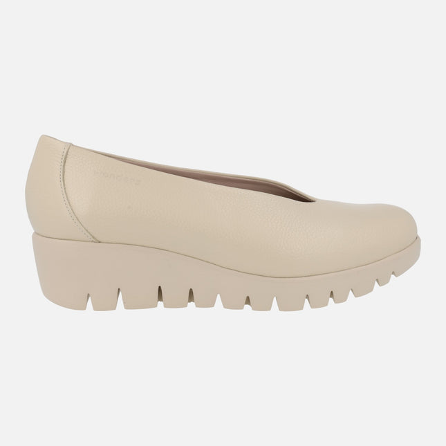 Wonders Fly shoes in Cream Leather