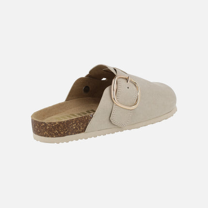 Linit clogs in sand color with buckle detail