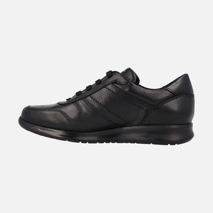Men's Black leather sneakers with laces