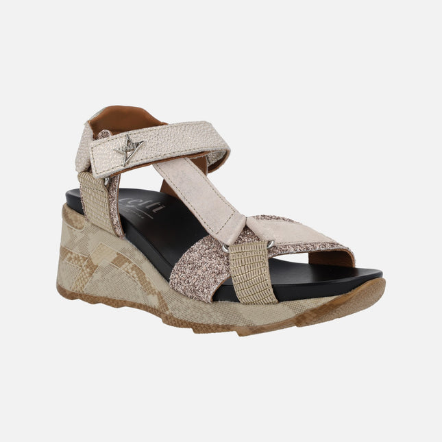 Wedged sandals in beige-platinum combination with velcro closure
