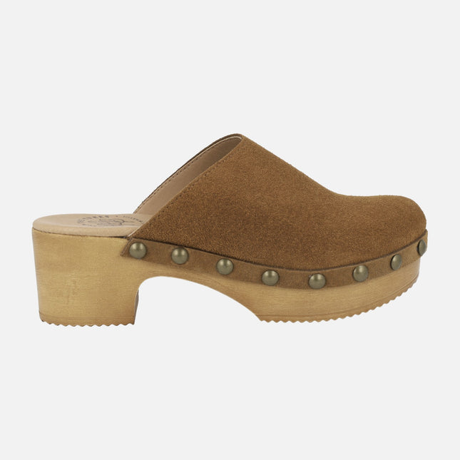Suede leather clogs with studs Help the trees