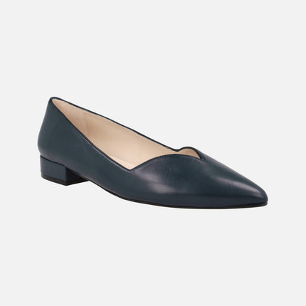 Breda Leather shoes with low heel 