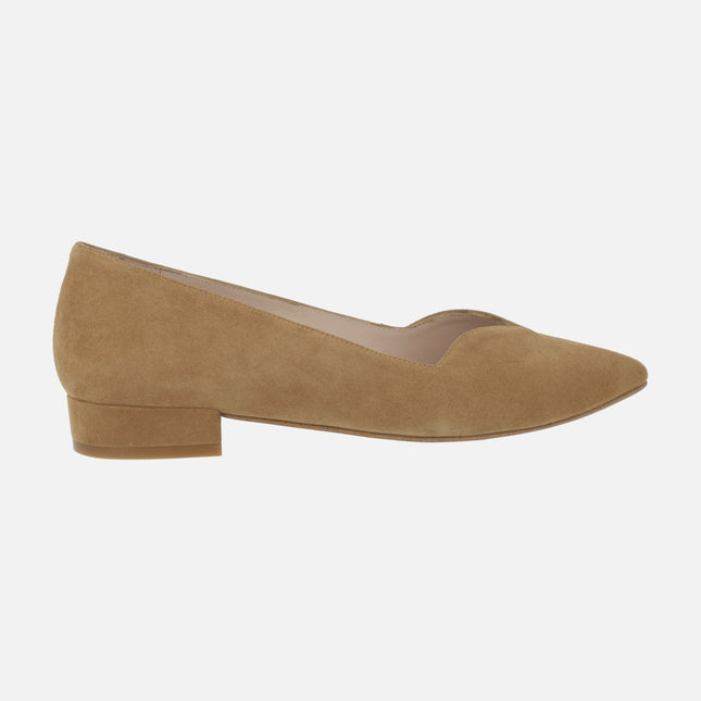 Breda Camel suede shoes with low heel 