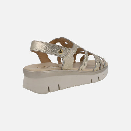 Metallic leather sandals braided effect with velcro closure