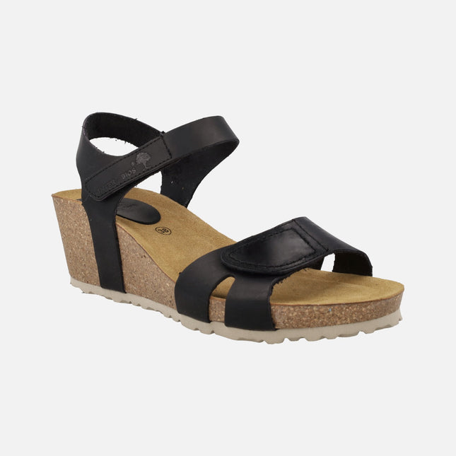 Black leather sandals with velcros closure