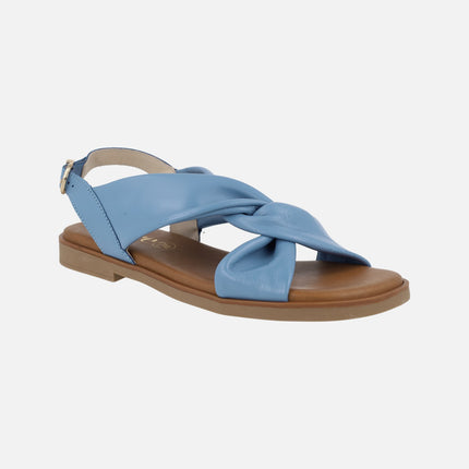 Flat leather sandals with intertwined strips