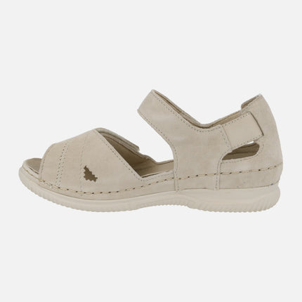Women's sandals with inner wedge