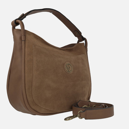 Shoulder bags in camel leather and suede