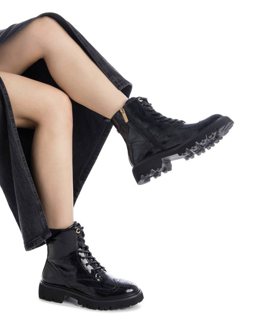 Black patent lace-up ankle boots – Zapaterías Cortés