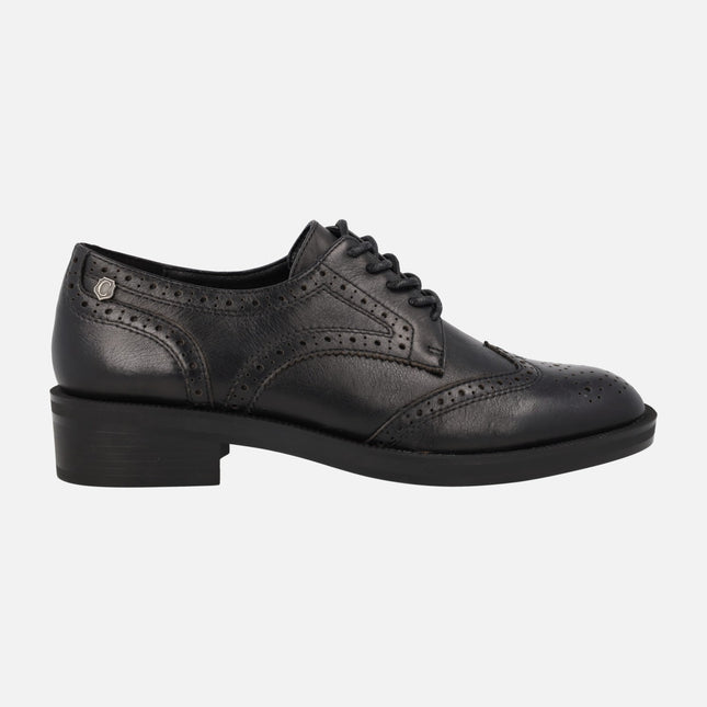 Zapatos blucher para la vega en piel negra con picados