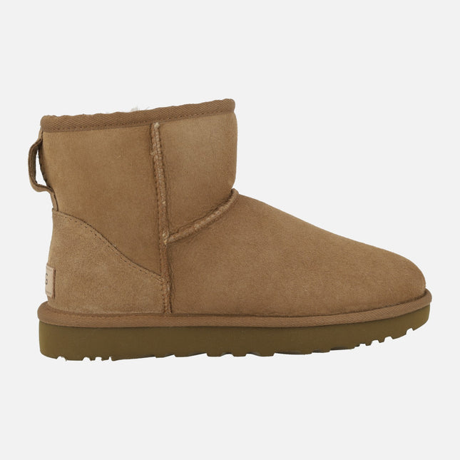 Botas Ugg Classic mini II