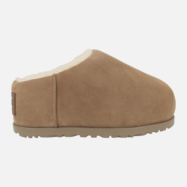 Zuecos para mujer forrados de pelo Ugg Pumped Slide con plataforma