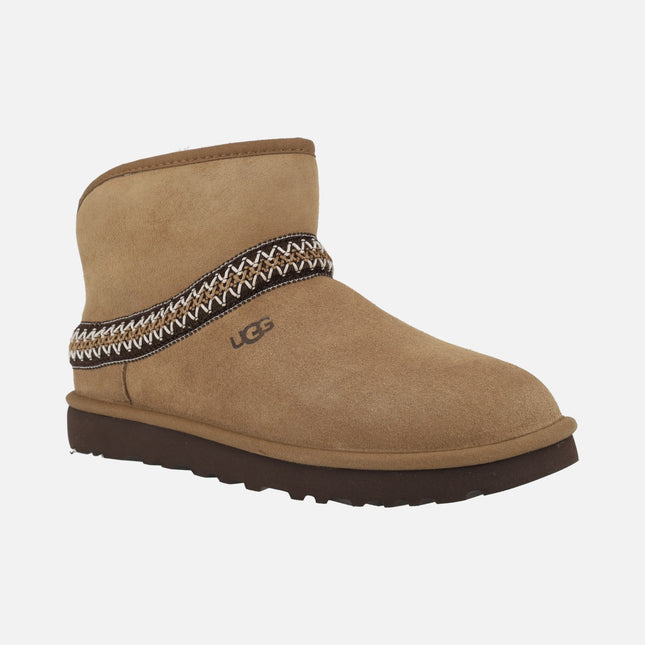 Botas classic mini Crescent chesnut