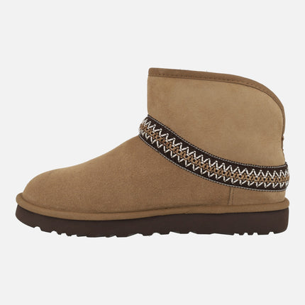 UGG Classic Mini Crescent Chesnut Boots