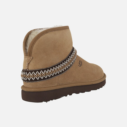 UGG Classic Mini Crescent Chesnut Boots