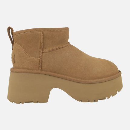 Botines UGG Classic Ultra Mini New heights con tacón