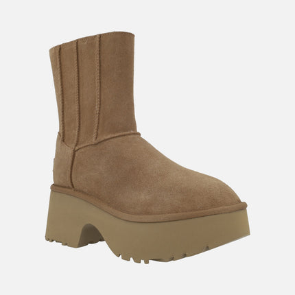 Boots with heel and platform Ugg Classic Twin Seam New Heights chesnut