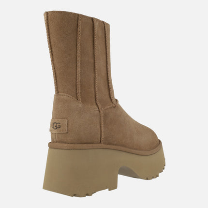 Boots with heel and platform Ugg Classic Twin Seam New Heights chesnut