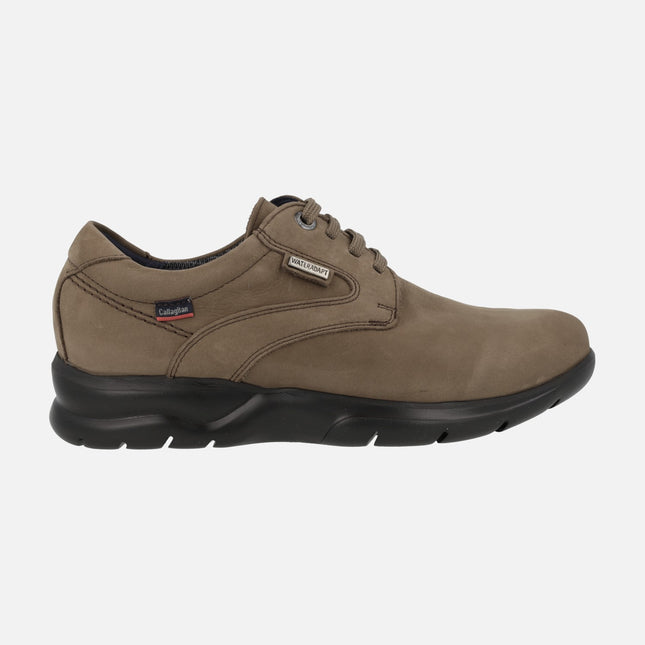 Lace -up shoes in Nubuck Taupe with Wateradapt membrane