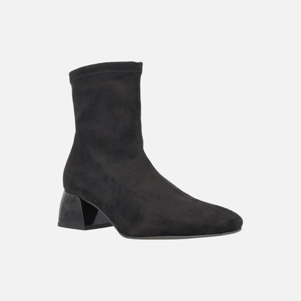 Fax booties in suede elastic strech fabric water repellent