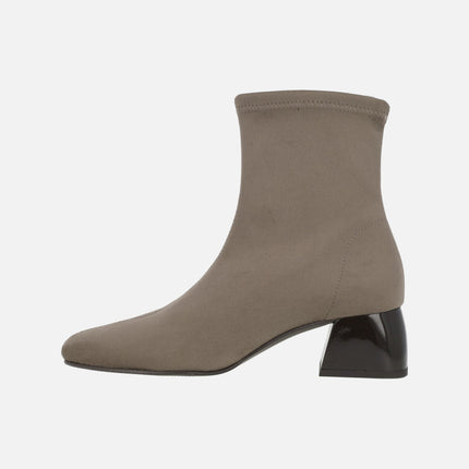 Fax booties in suede elastic strech fabric water repellent