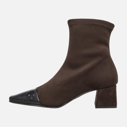 Water Repellent elastic fabric booties with a sharp toe Laura