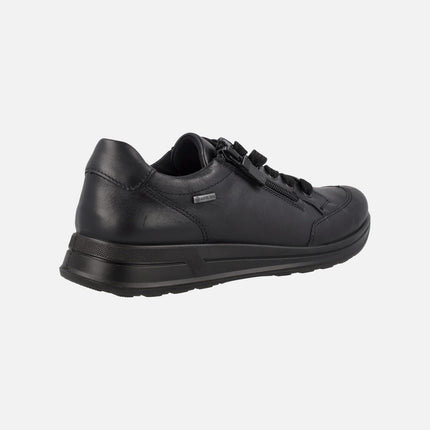 Black leather sneakers with laces and gore-tex membrane