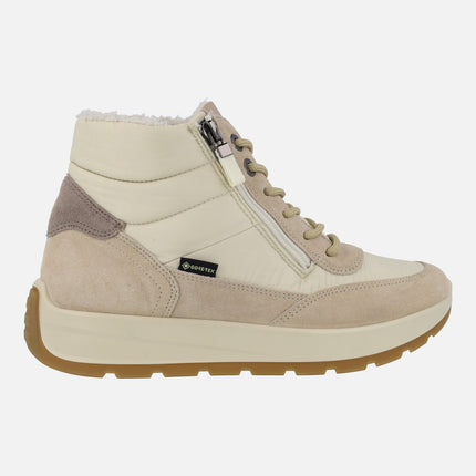 Botines multi material en combinado beige con membrana Gore-tex