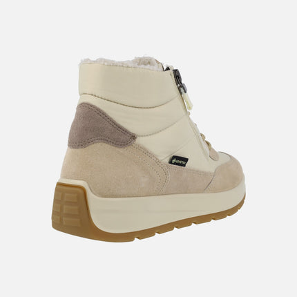 Botines multi material en combinado beige con membrana Gore-tex