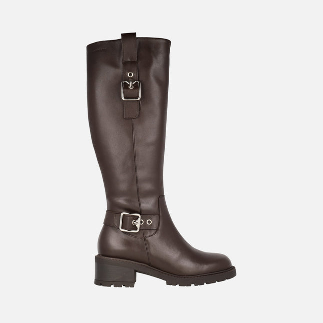 Botas Wonders en piel con caña alta y hebillas