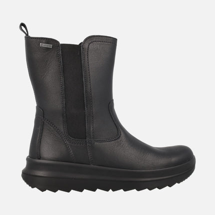 Botas bajas en piel negra con membrana Gore-tex