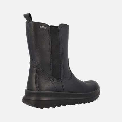 Botas bajas en piel negra con membrana Gore-tex