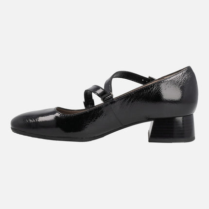 Mary Jane -style heeled shoes in black patent leather With square toe