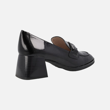 Patent leather loafers with metallic ornament