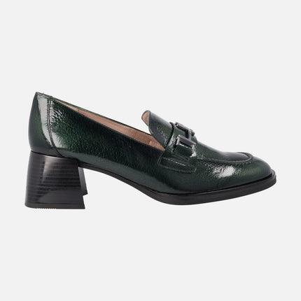 Patent leather loafers with metallic ornament