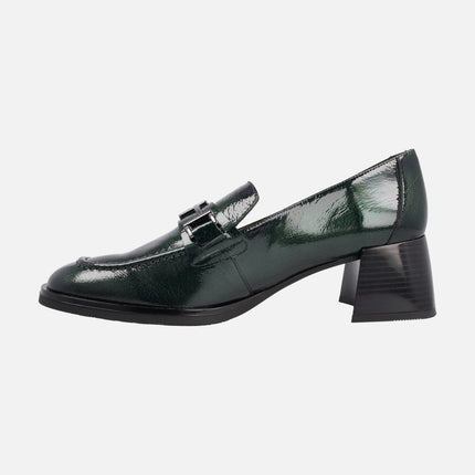 Patent leather loafers with metallic ornament