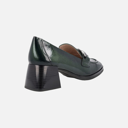 Patent leather loafers with metallic ornament