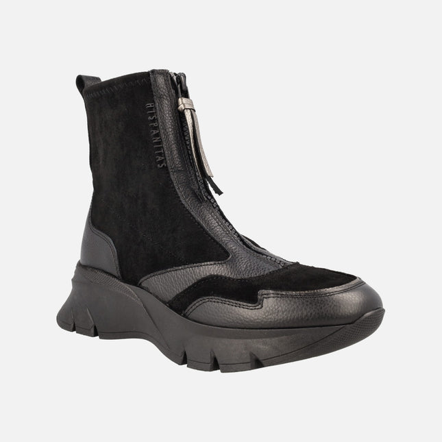 Black Helsinki Sport Booties with front zipper