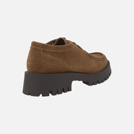 Wallabee -style brown suede laced shoes with track outsole