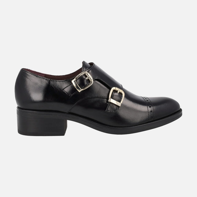 Black leather shoes with buckles for women