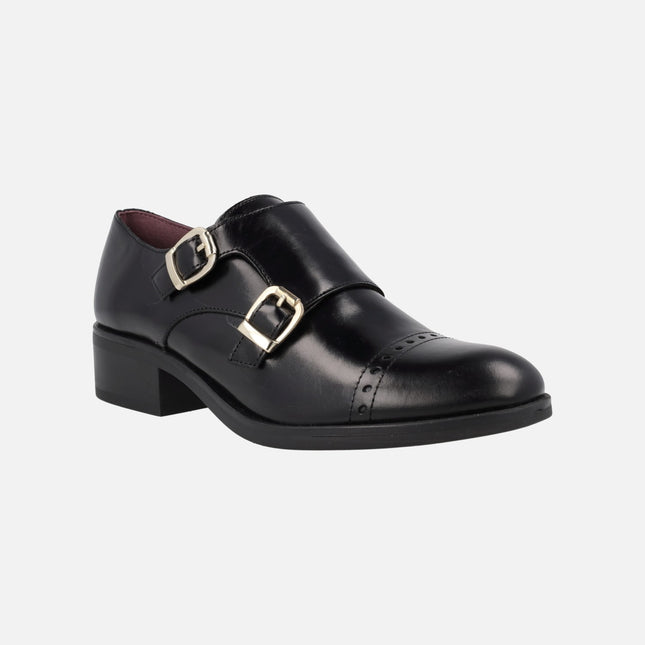 Black leather shoes with buckles for women