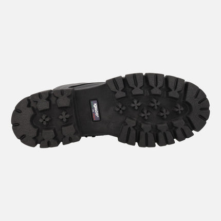 Botines Gore tex negros de piel con cordones y piso track