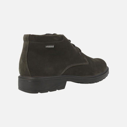 Men's laced booties in brown suede with gore-tex membrane