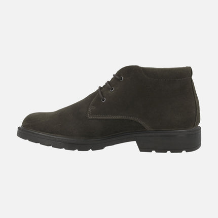 Men's laced booties in brown suede with gore-tex membrane