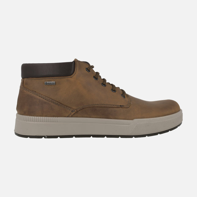 Men's booties in brown greased leather with gore-tex membrane