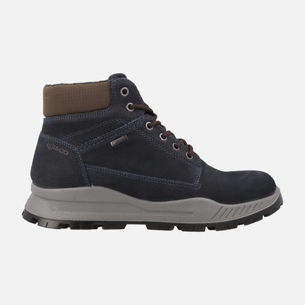 Men's sporty style boots with gore tex membrane