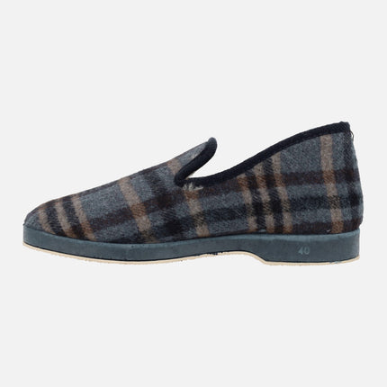 Closed House slippers for men in checkered fabric