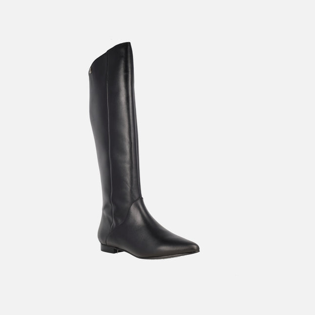 Botas planas en piel negra para mujer Popa Isabel